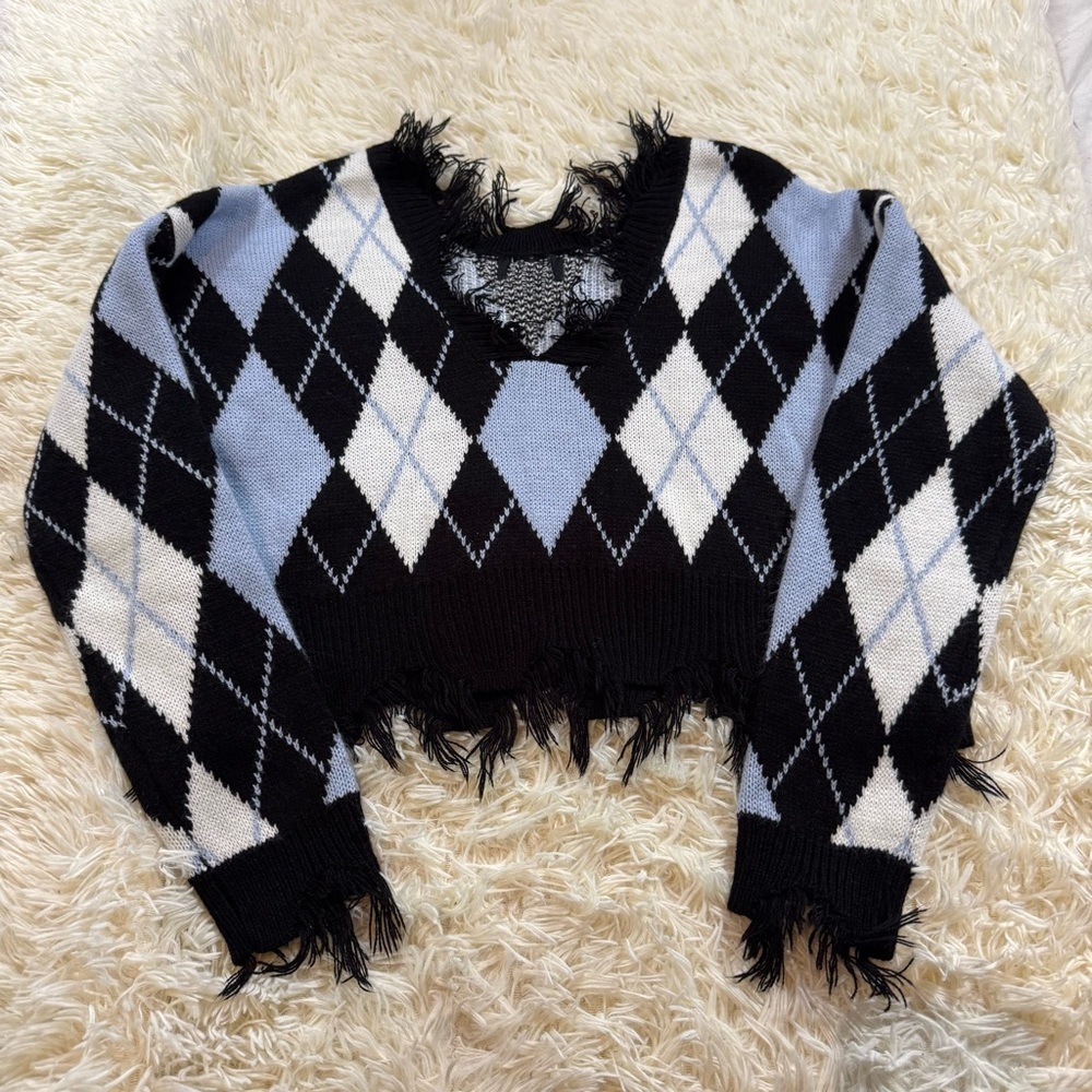 501. Women’s just Polly argyle sweater (m)